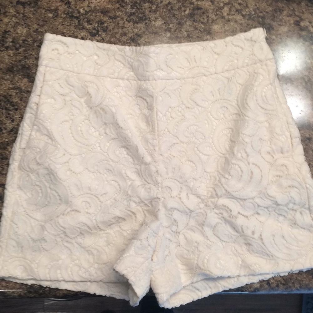 Express 00 High Waist Lace Shorts NWOT